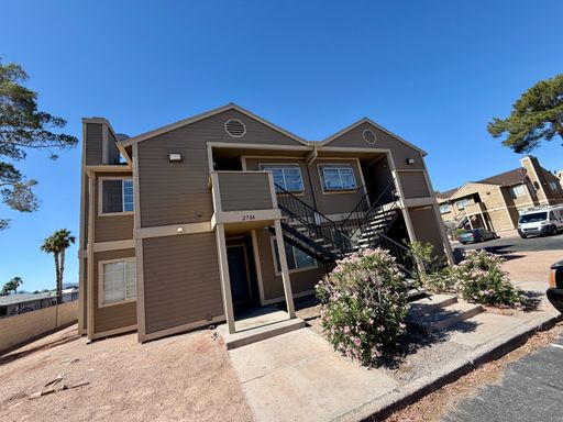 Gated community, 2 bedroom condo in SE Las Vegas – photo 1