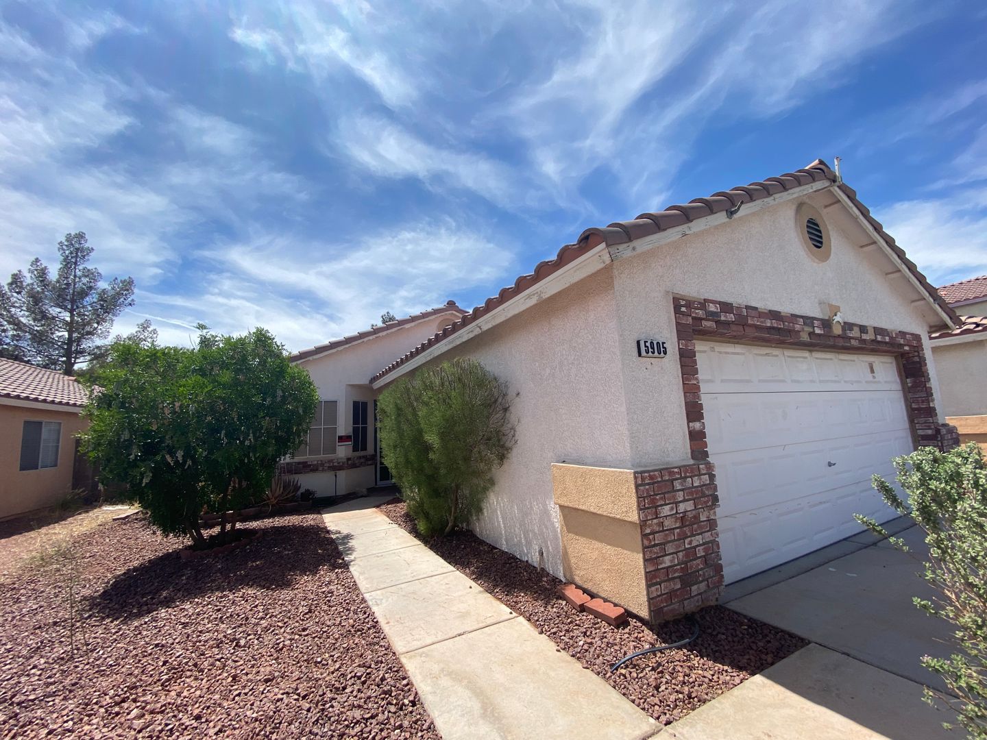 Las Vegas House: 5905 Silver Heights Street