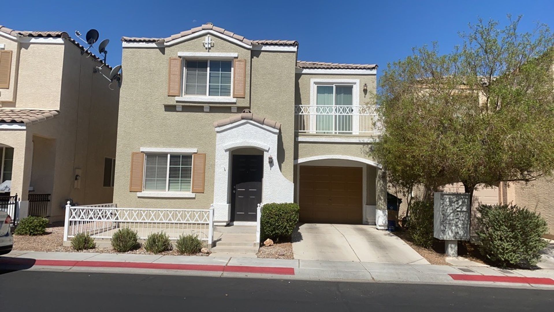 Las Vegas House: 10463 Beautiful Fruit Street