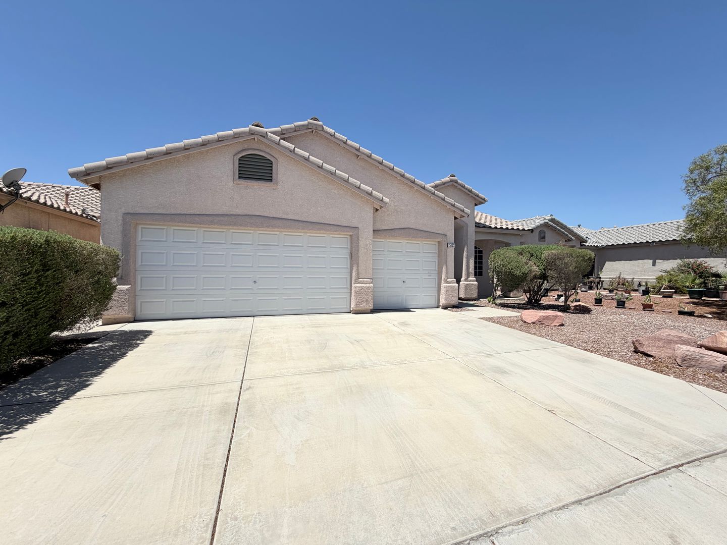 North Las Vegas House: 5123 Fiji Island Court