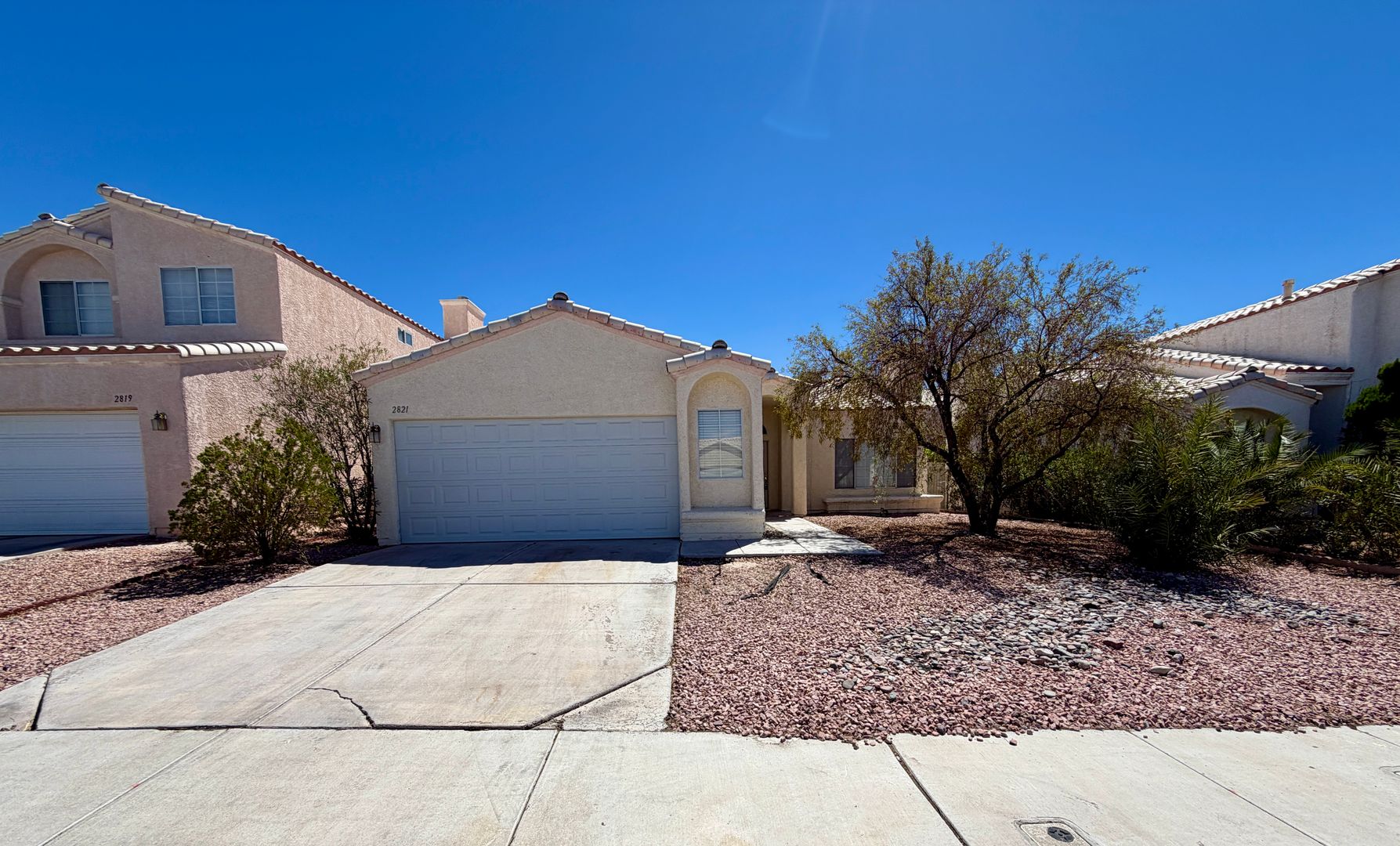 Henderson House: 2821 Norfolk Avenue