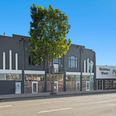 Massive Space RECENTLY REMODELED! Located on El Cajon Boulevard – photo 1