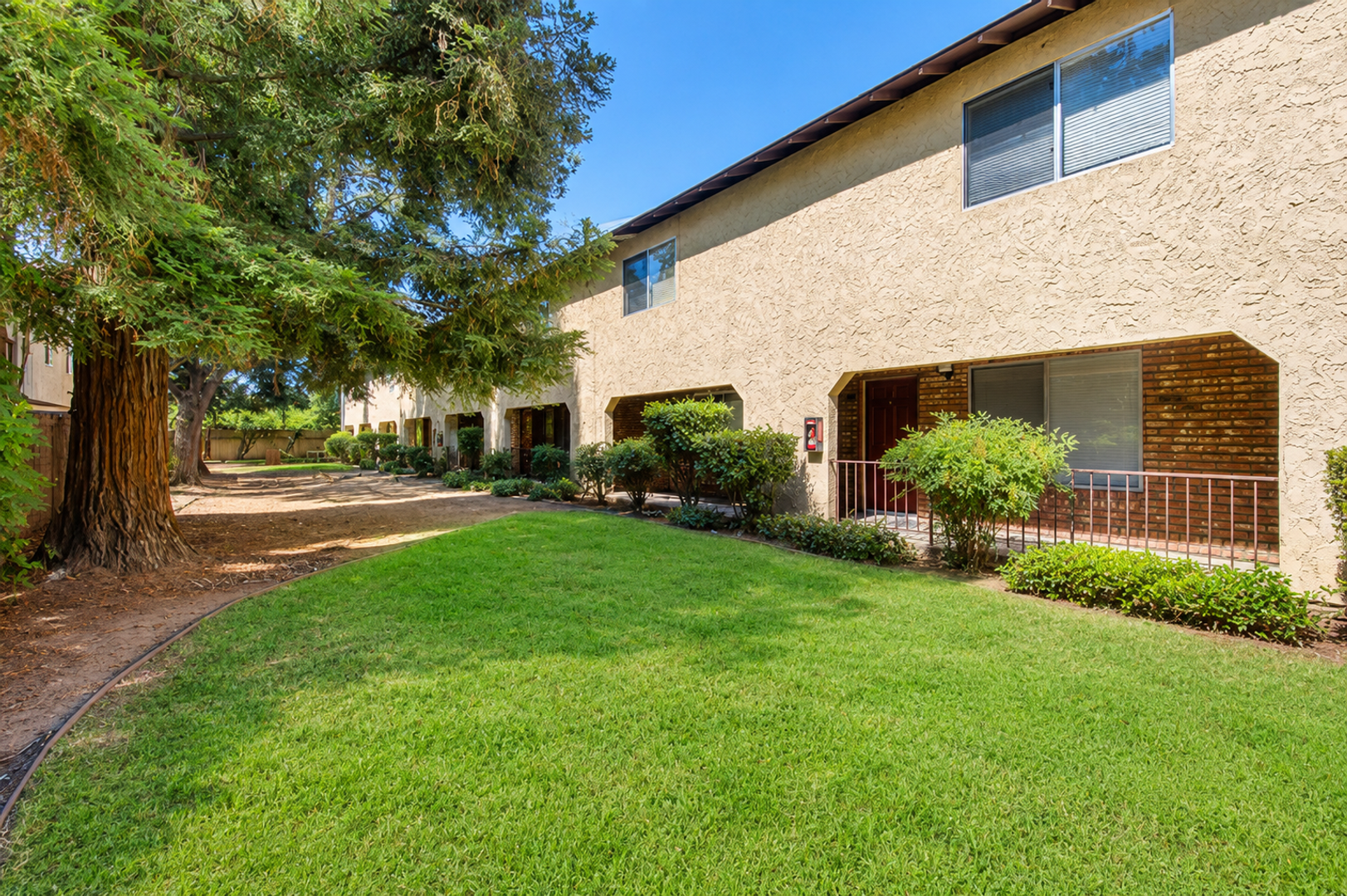 648 W 2nd Ave # D, Chico, CA 95926