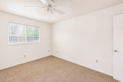 480 Manzanita Ave  - 480-13, Manzanita Apartments, Chico, CA 95926 — photo 13