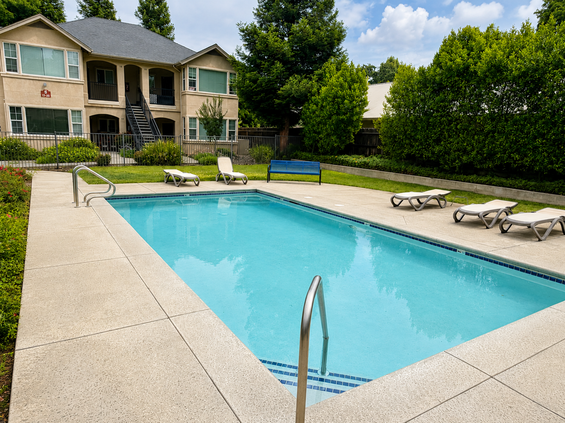 Chico Apartment: 2052 Hartford Drive