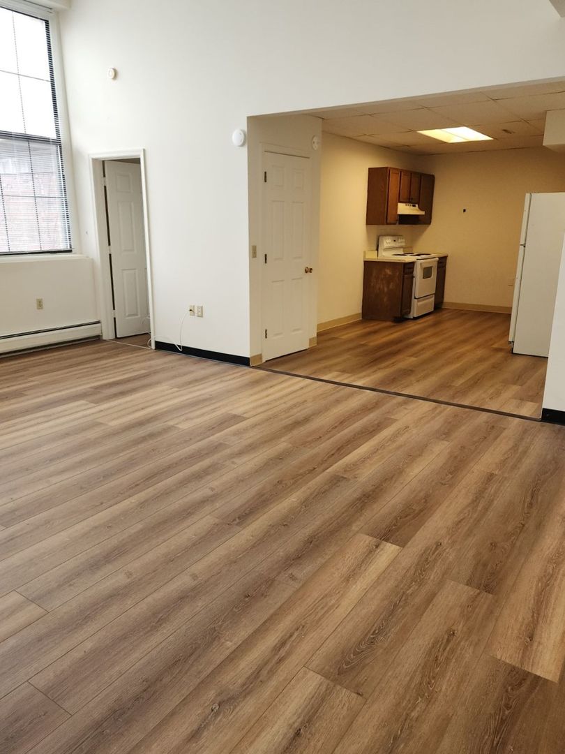 Glens Falls Apartment: 425 Glen Street