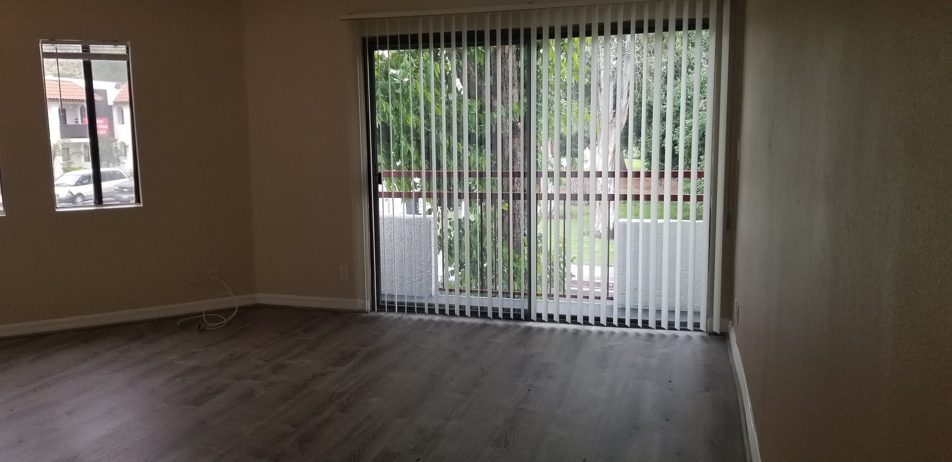 Sunland Apartment: 10500 SHERMAN GROVE AVE