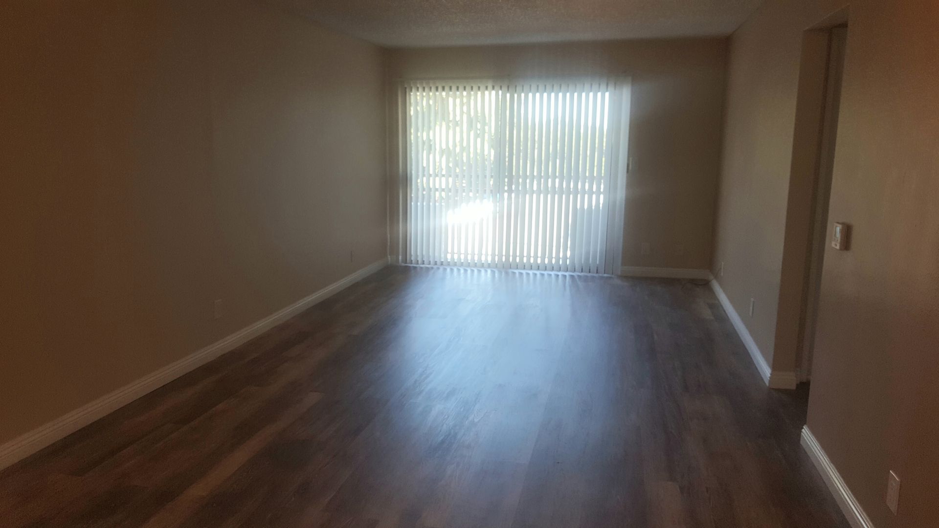Sunland Apartment: 10500 SHERMAN GROVE AVE