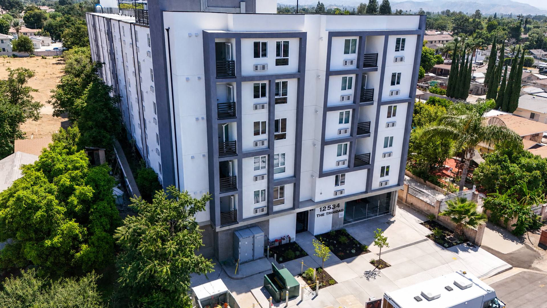 Sylmar Apartment: 12534 San Fernando Road