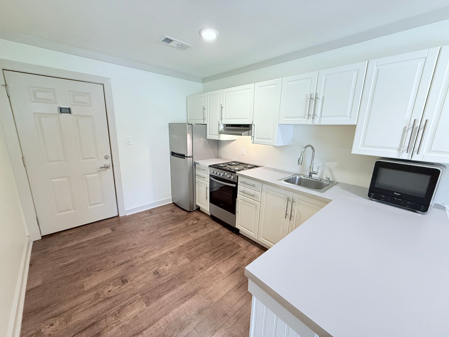 Oxford Apartment: 1304 Elliott Drive