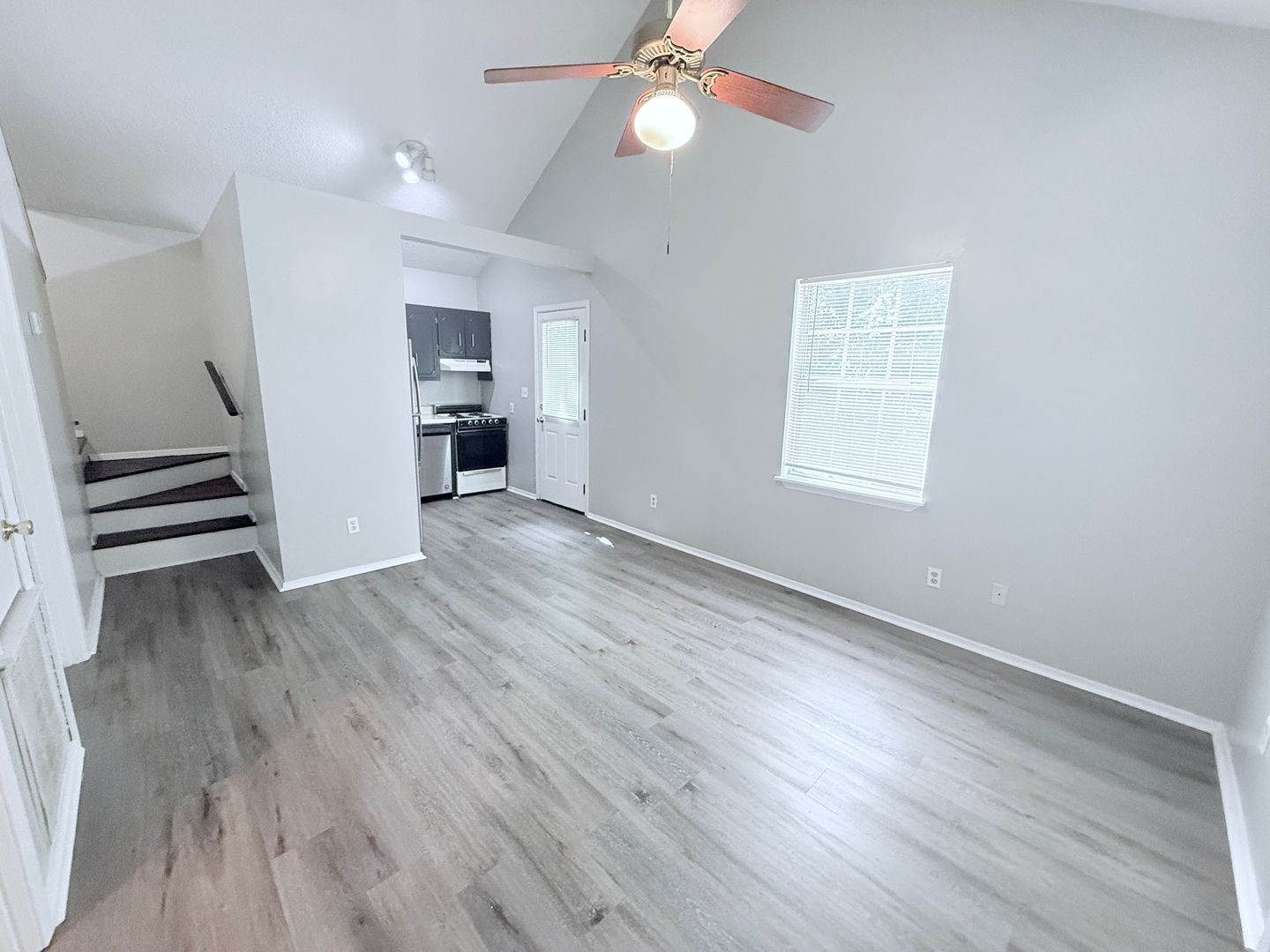 Oxford House: 1311I Access Road