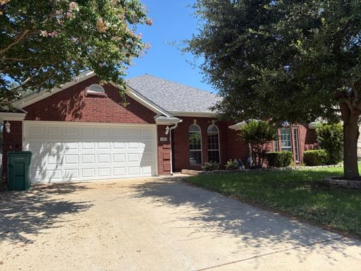 Established neighborhood Families on Herald Dr, enjoy short commutes to Skipcha Elementary, Nolan Middle School, and Harker Heights High School – photo 1