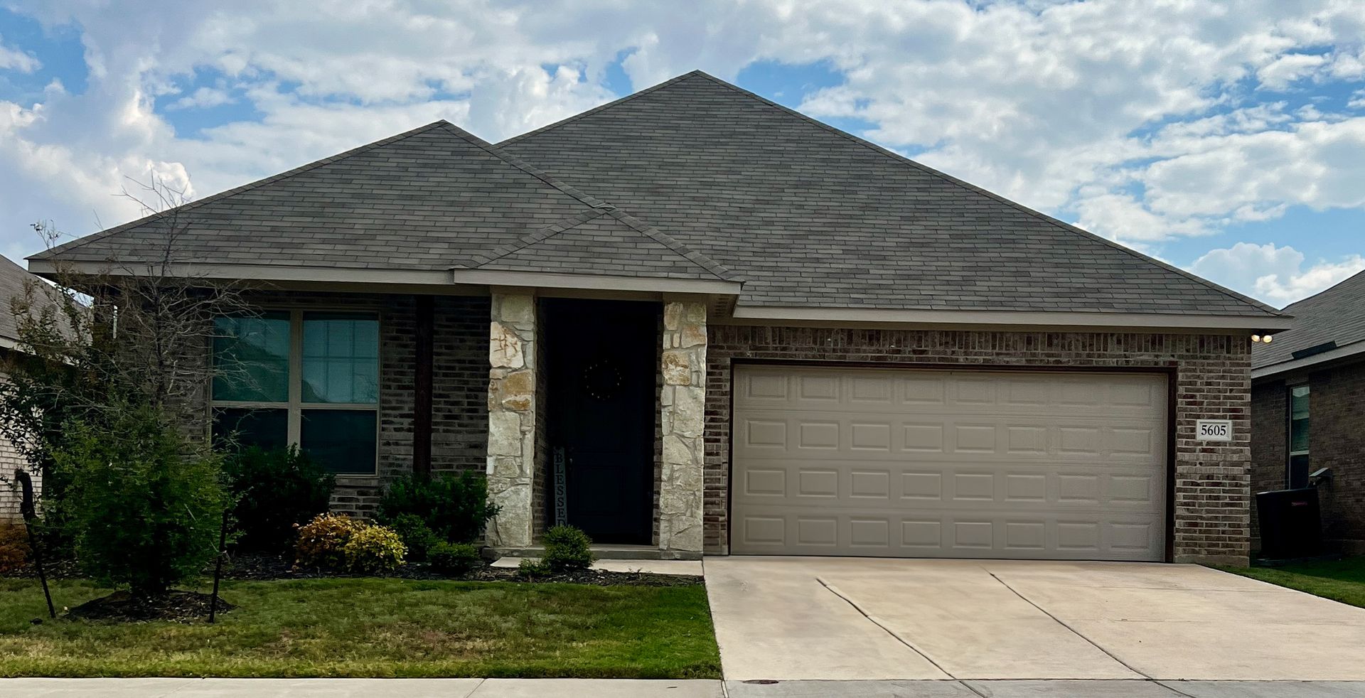 Fort Worth House: 5605 McLanahan Lane