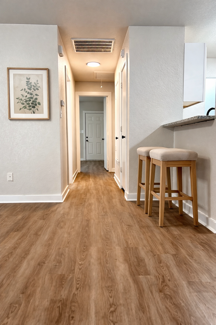 Burleson House: 301 Schumacher