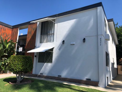 Move In Special-Canoga Park - Upper large one bedroom – photo 1
