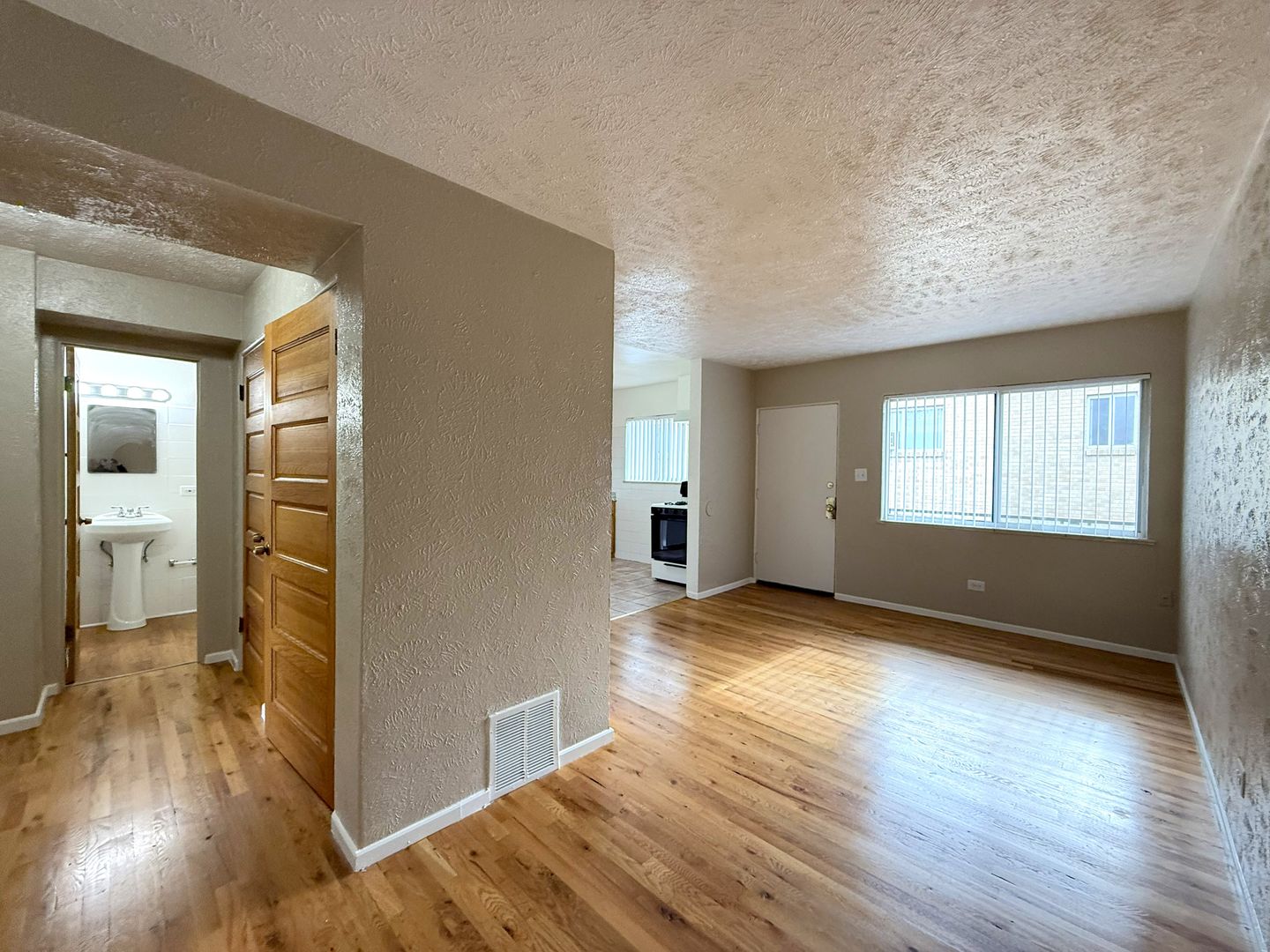 Denver Apartment: 2150-2170 Franklin Street