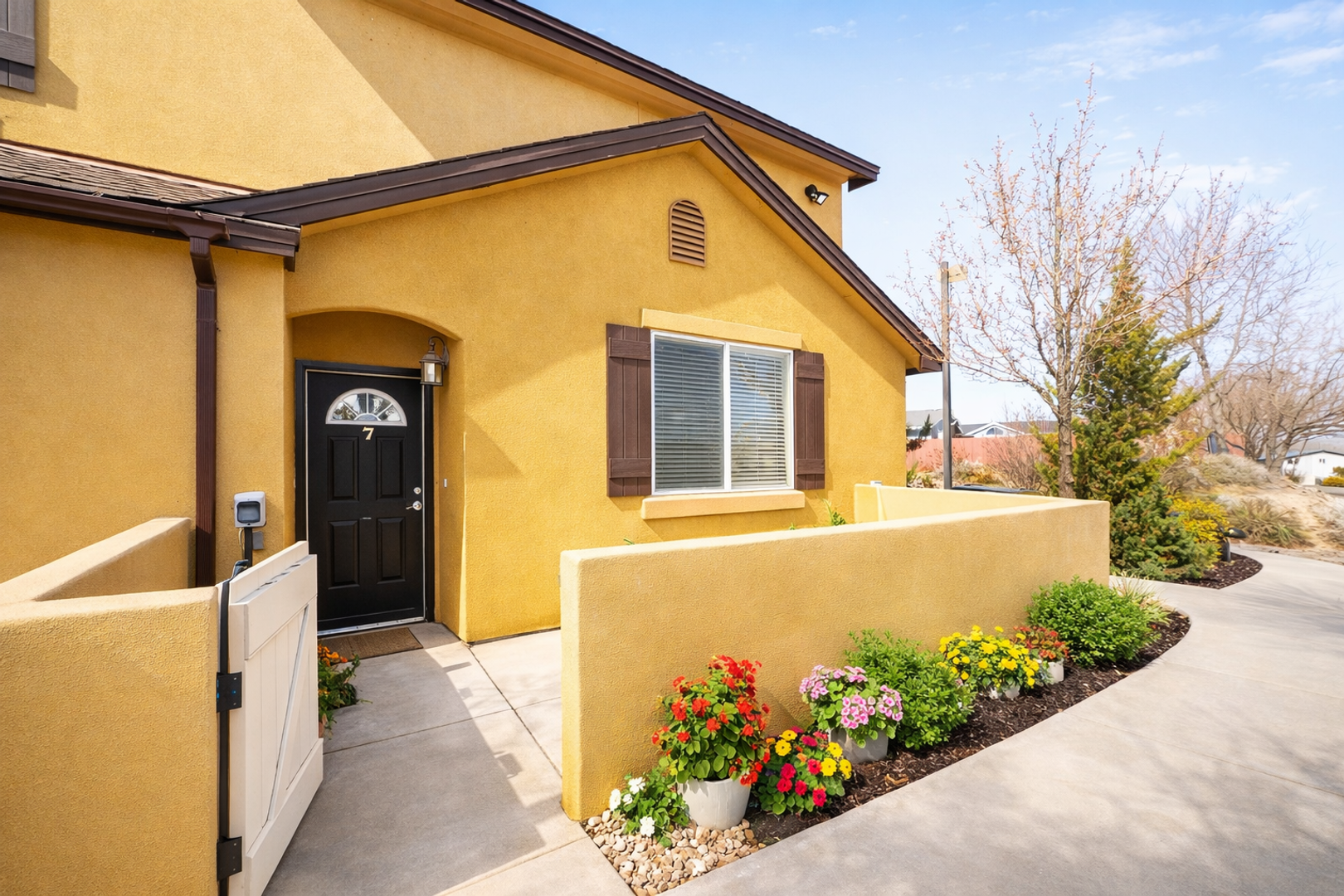 Reno Apartment: 155 Lancaster Dr