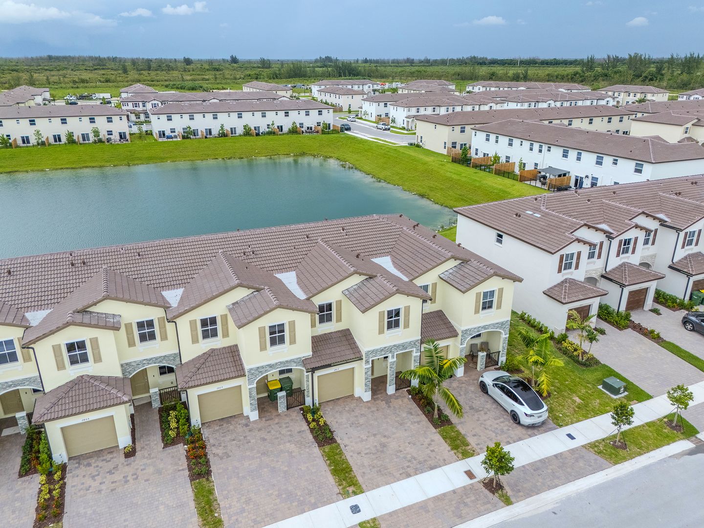 Brand New 4 Bed Townhome with Stunning Lake View