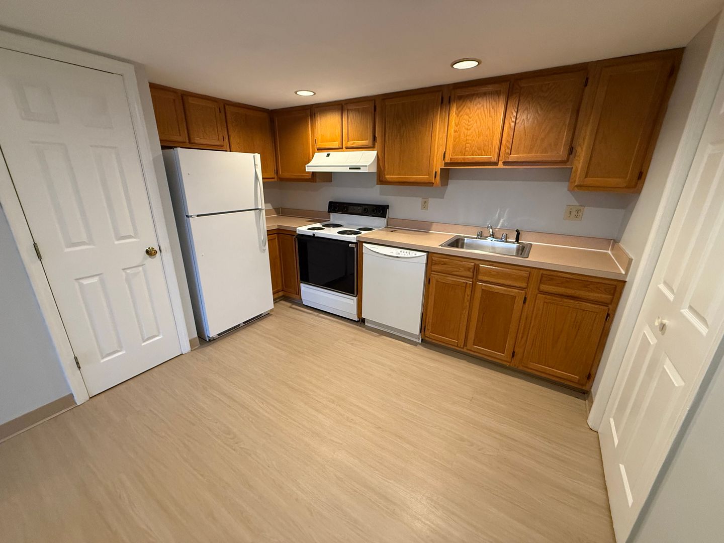 555 Worcester Street SREC Worcester LLC 3 of 8