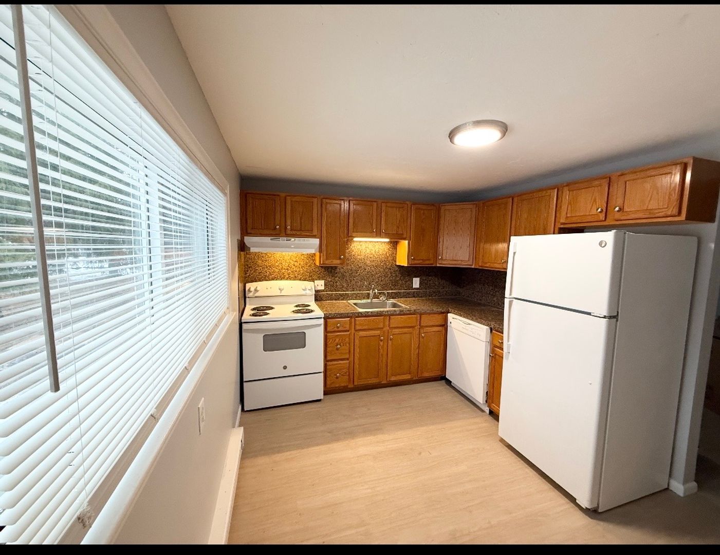 Fitchburg Apartment: 6 Mary Anna Drive