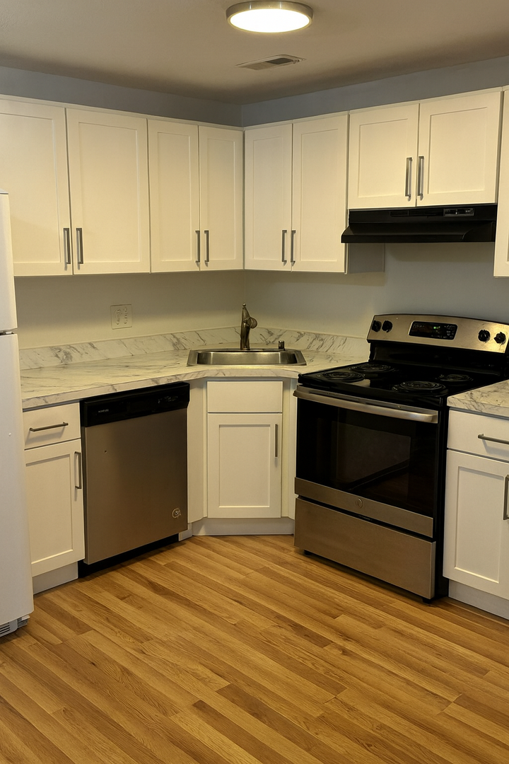 Leicester Apartment: 1671 Main St