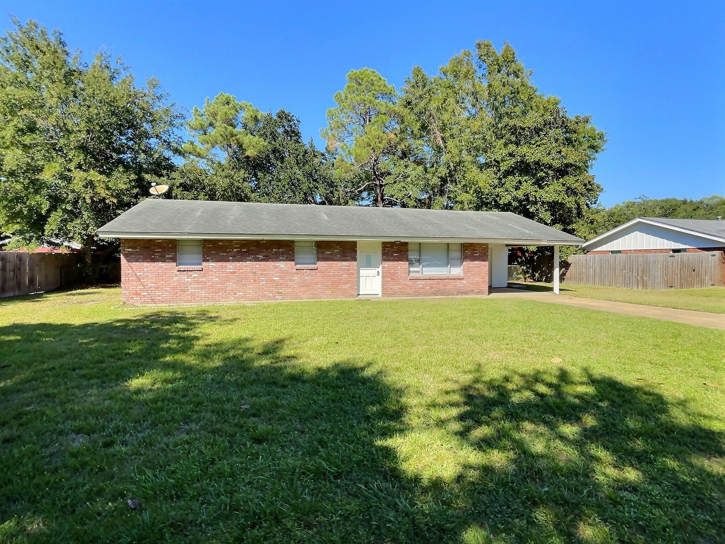 3 BD 1.5 BA Ocean Springs Rental in the Golf Cart District