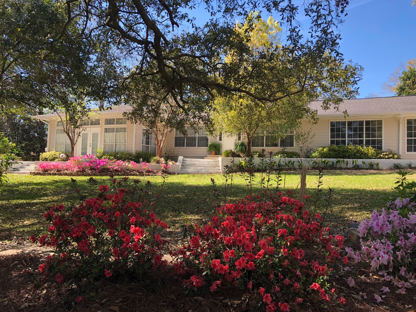 Ocean Springs House: 6509 Shore Drive