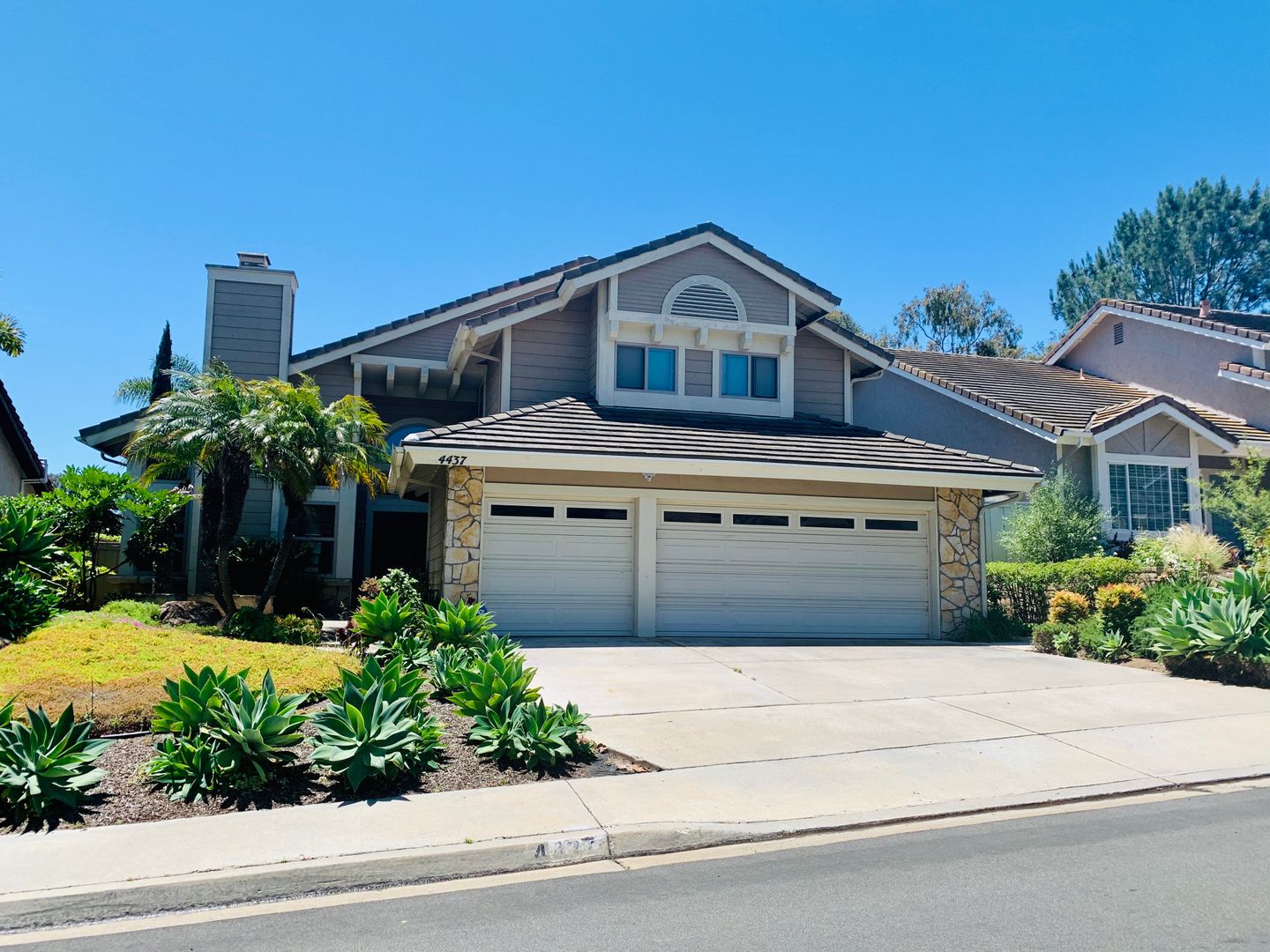 San Diego House: 4437 Mensha Pl.