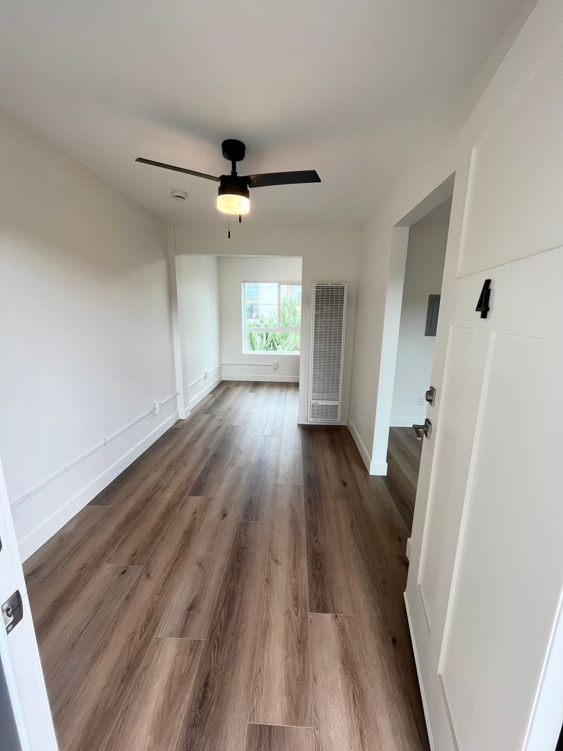 San Diego Apartment: 3540 Mission Blvd