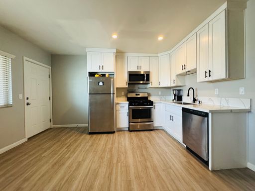 1BD/1BA Perfect Normal Heights Apartment - Renovated, A/C, & Parking! - Only $1,995/mo! – photo 1