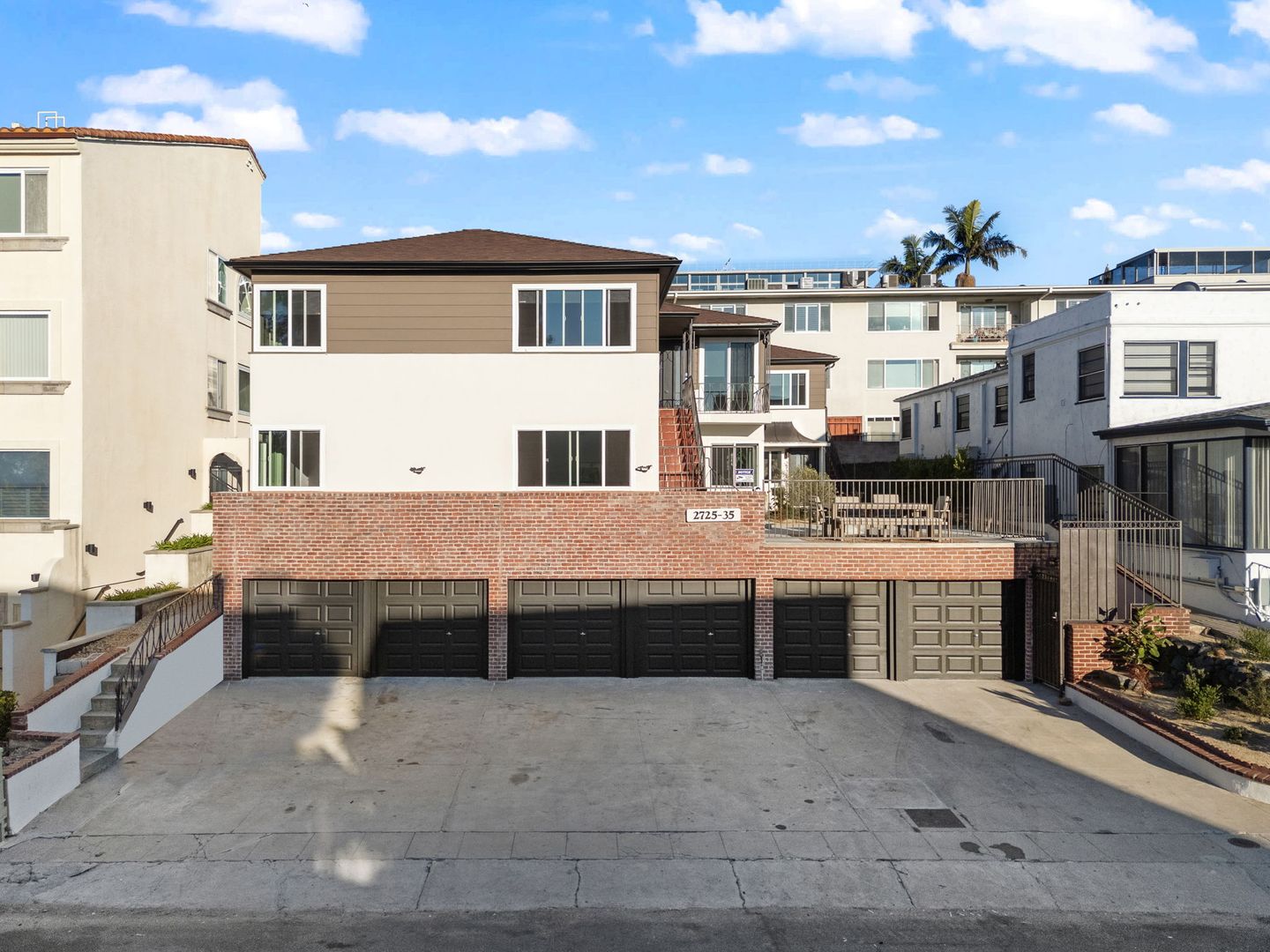 San Diego Apartment: 2725-2735 FIRST AVE