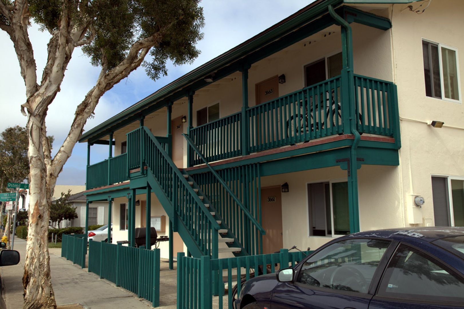 SAN DIEGO Apartment: 3661-71 MISSION BLVD.