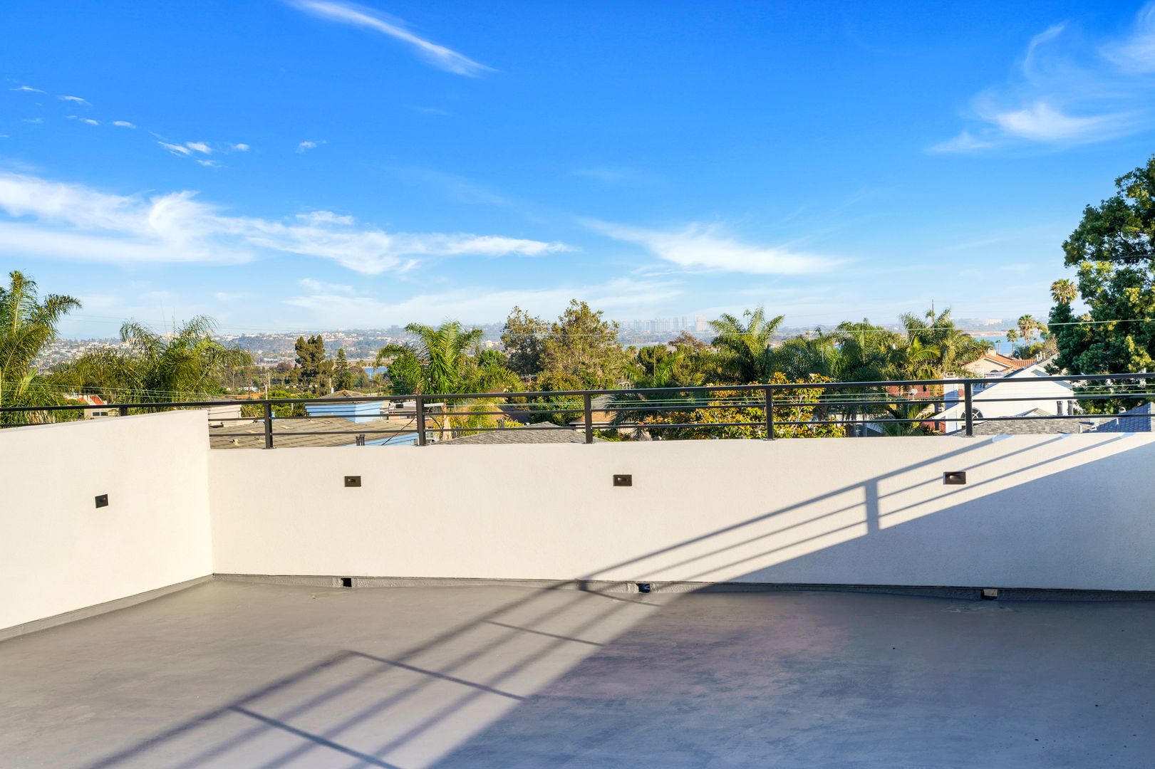 COASTAL LIVING AWAITS IN PACIFIC BEACH! Spacious, Gorgeous 3BA/2BA | $5,800/mo! 11 of 12