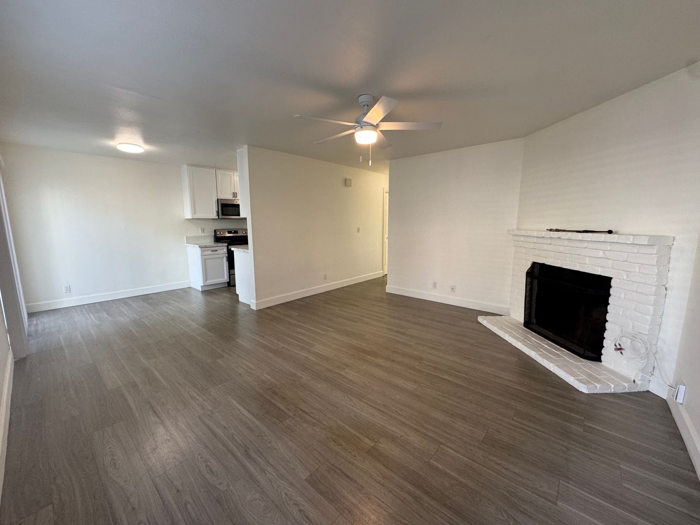 San Diego Apartment: 1443-1445 Hornblend St.