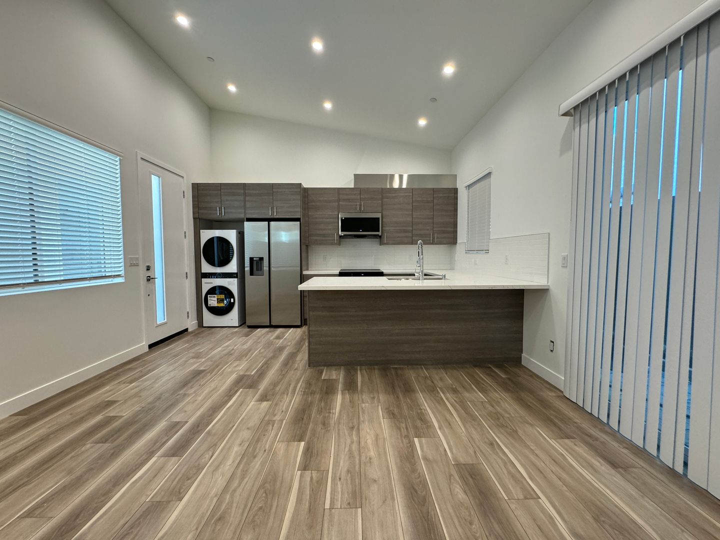SAN DIEGO Apartment: 4027-4029 33RD ST