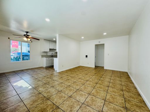 Beautifully Renovated First Floor 1BD/1BA Apartment! City Heights - Only $1,850/mo – photo 1