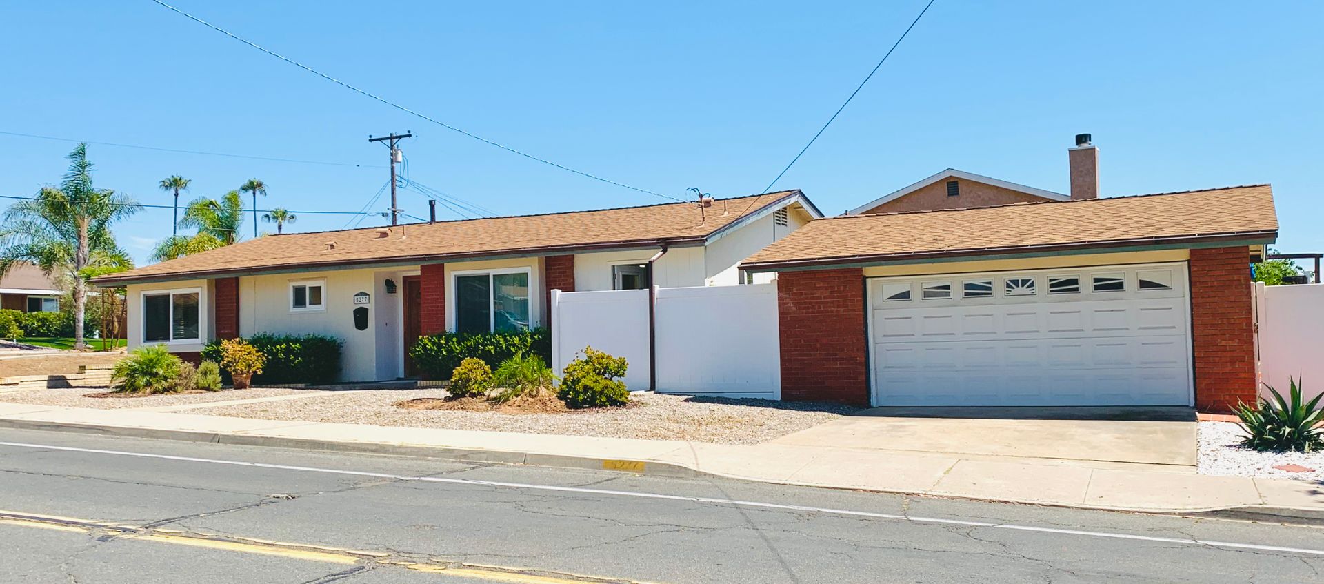 San Diego House: 5277 Mt. Ararat Drive