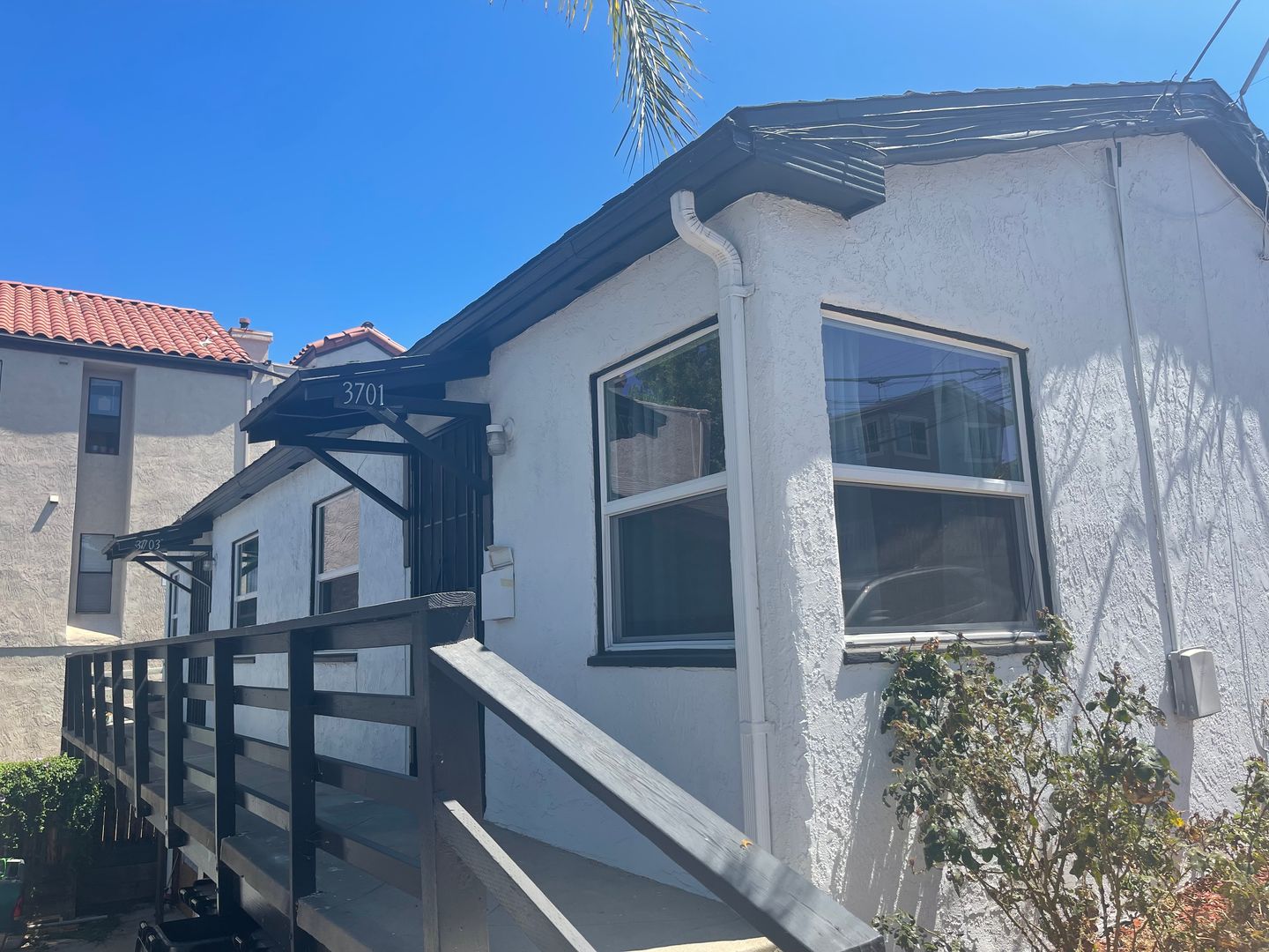 SAN DIEGO Apartment: 3701-3707 ALABAMA ST