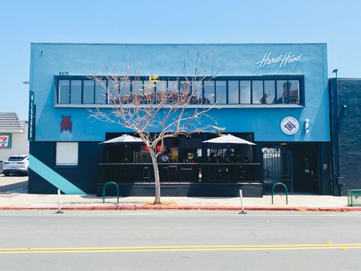 Commercial/office Space Available In North Park! Only $1,900/mo – photo 1