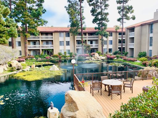 Bright and Spacious 2BD/2BA Pacific Beach Condo - Only $3,395/mo! – photo 1