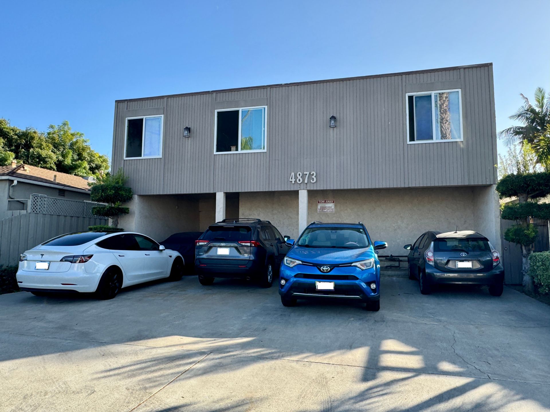 SAN DIEGO Apartment: 4873 NIAGARA AVE., #9