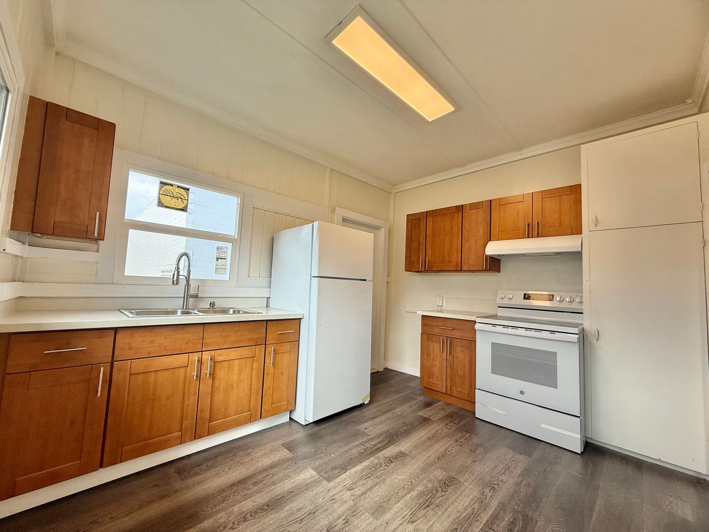 Wailuku House: 1198-A Lower Main Street