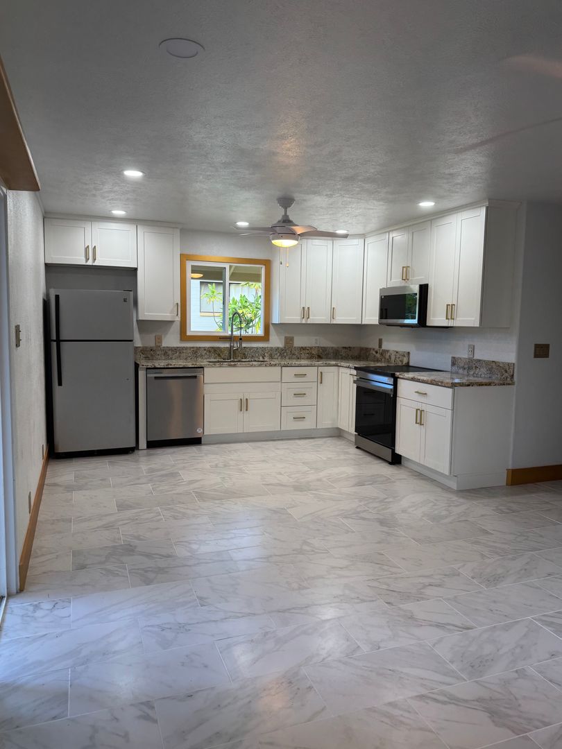 Makawao House: 45 Haele Place