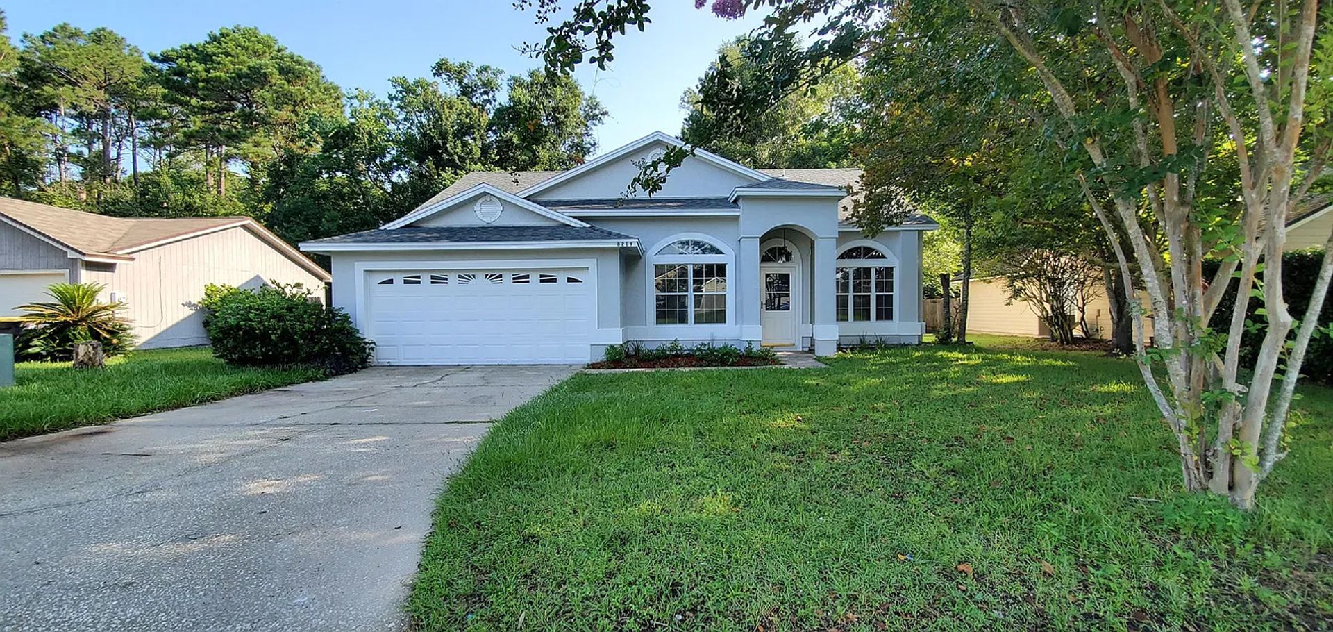 JACKSONVILLE House: 8219 TEATICKET Drive