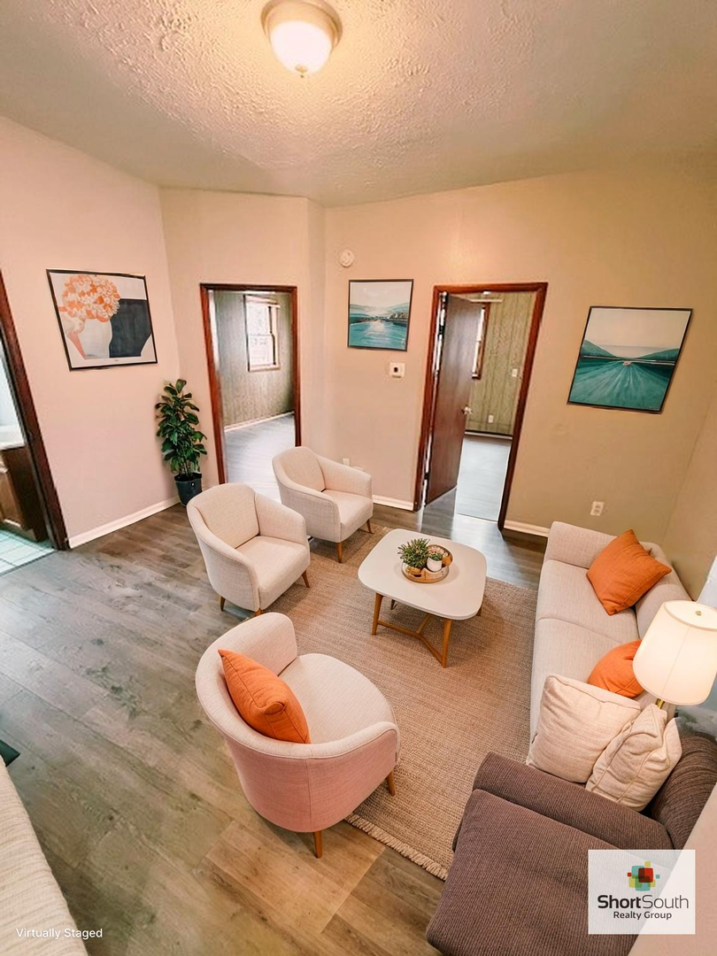 Muskegon Apartment: 1450 Barclay St.