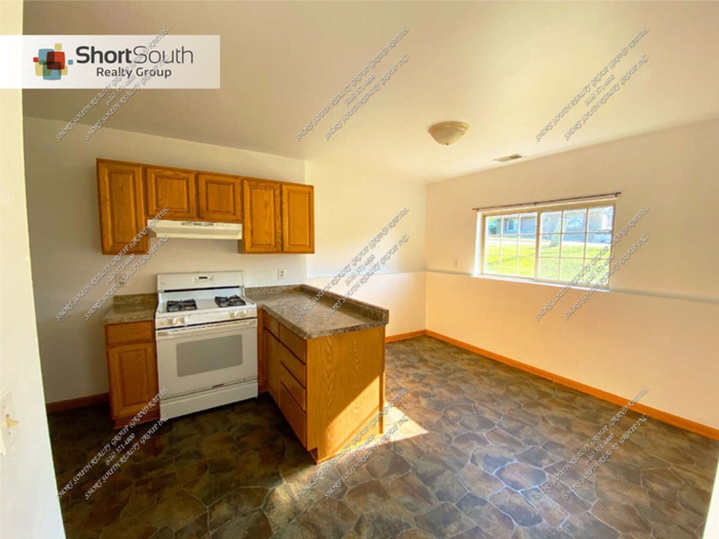 Kalamazoo House: 1236 Jack Pine Way