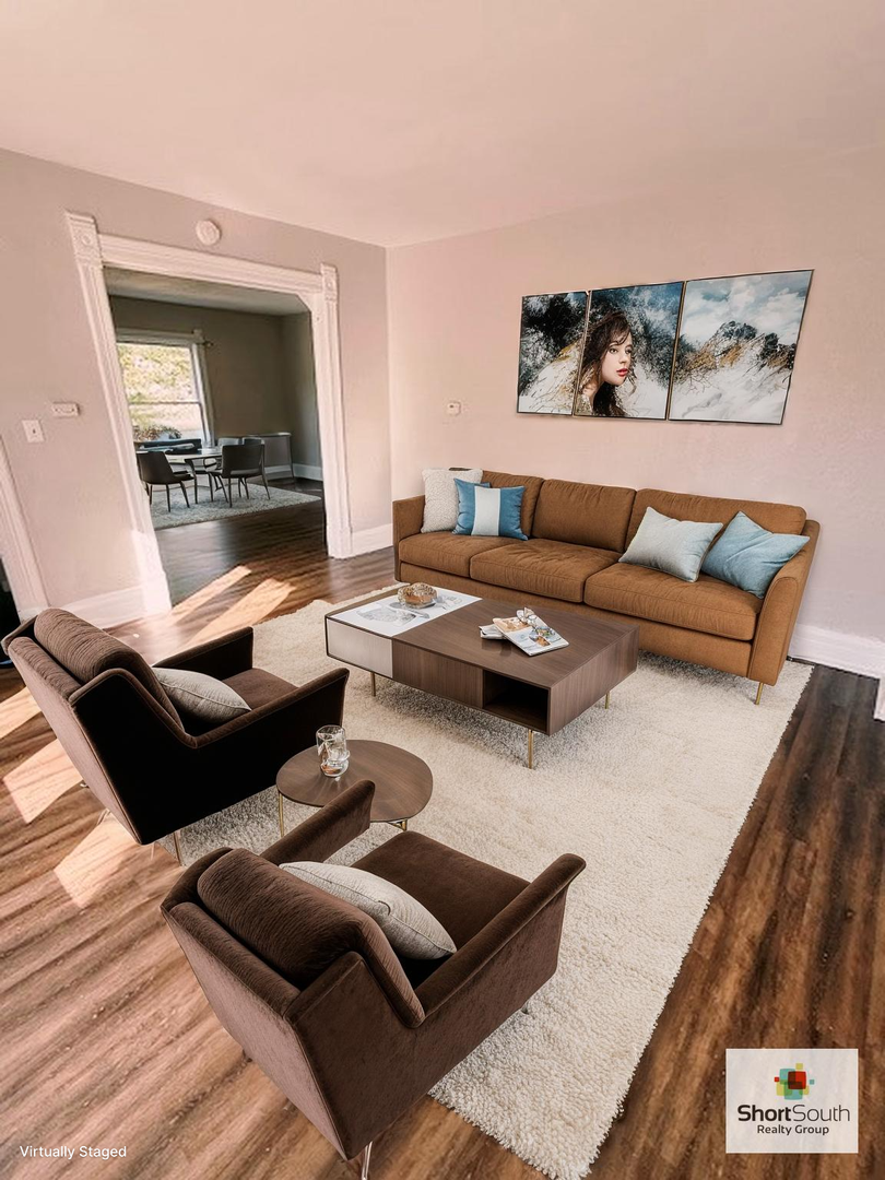 Muskegon Apartment: 861 Washington Ave