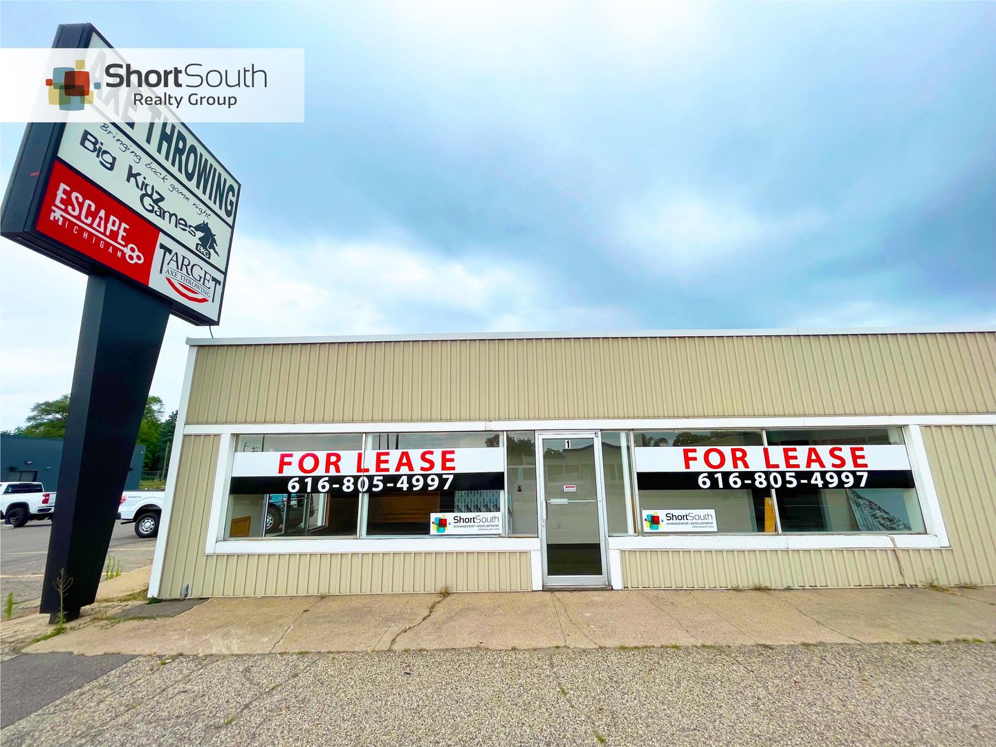 3661 Plainfield Ave NE