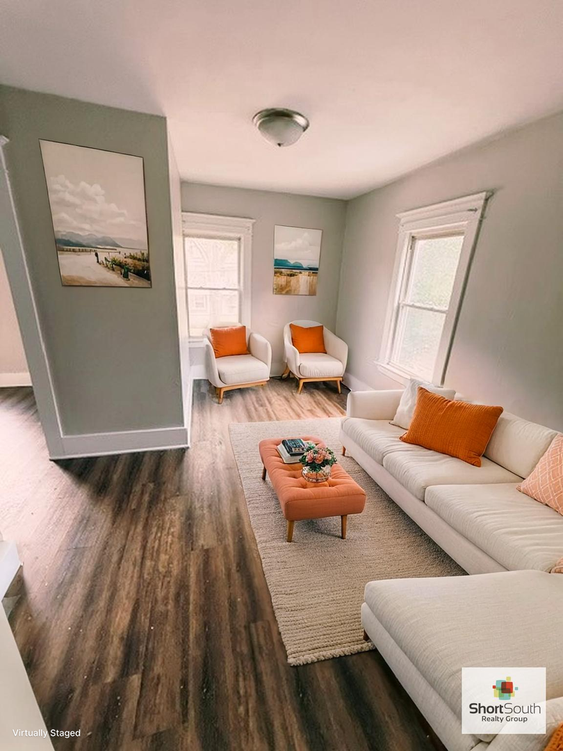 Grand Rapids Apartment: 111 Gunnison Ave SW
