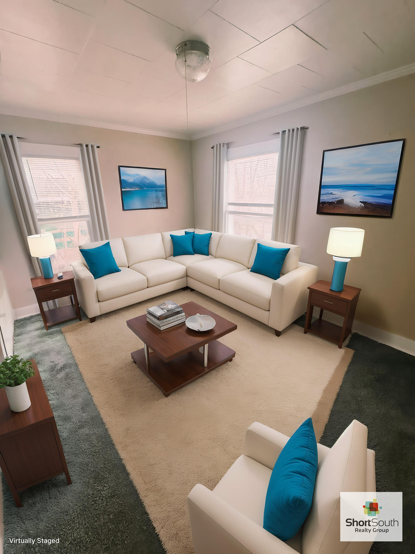 Lansing Apartment: 914 Eureka St